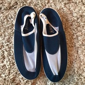 💦 New water shoes 💦